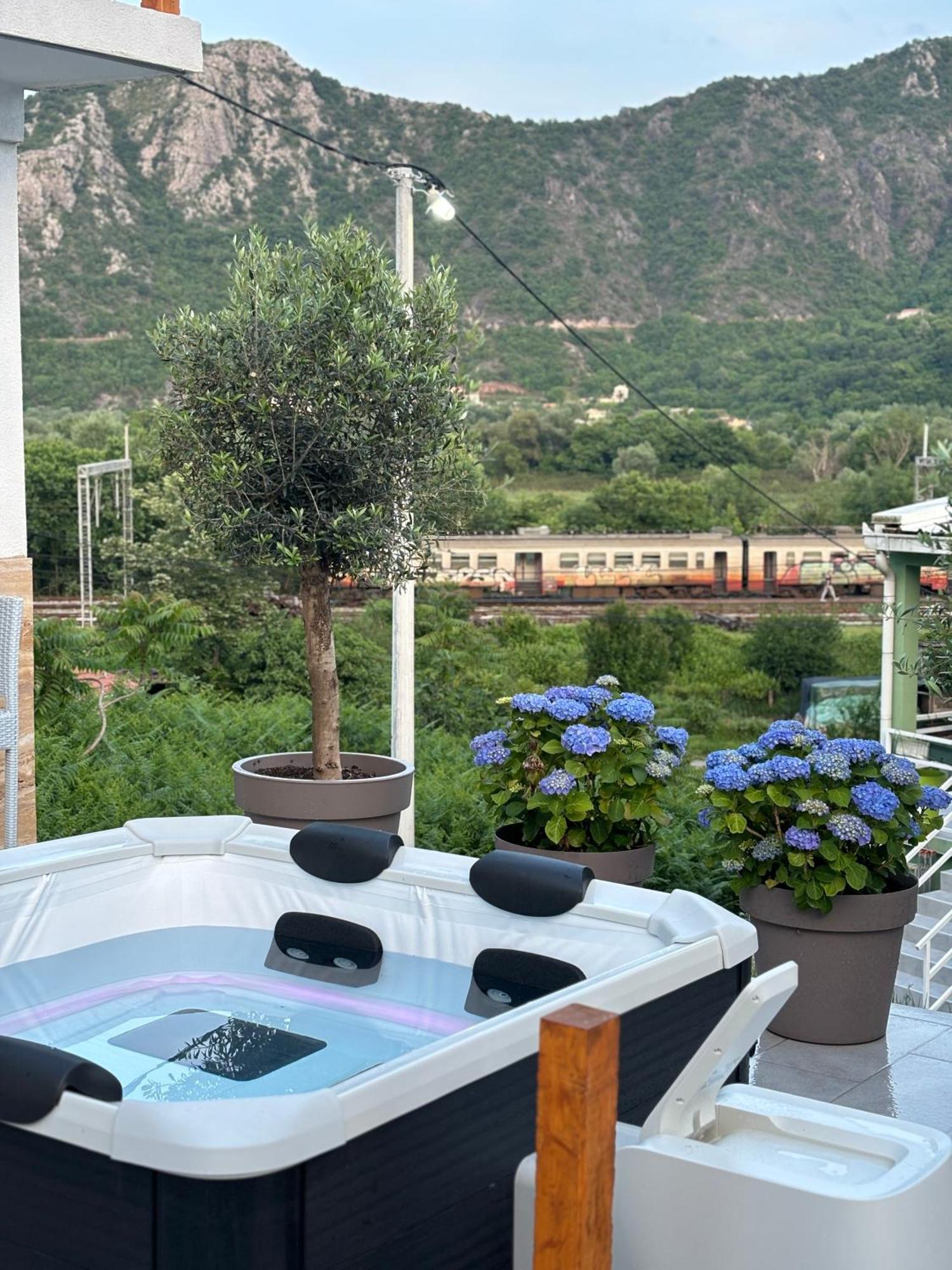 Apartments And Spa Miona Virpazar Εξωτερικό φωτογραφία